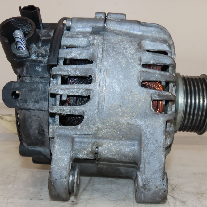 Alternateur occasion  Peugeot 208 II (UB_, UP_, UW_, UJ_) 1.2 puretech 100 (2019) 5 portes   9826574080  4