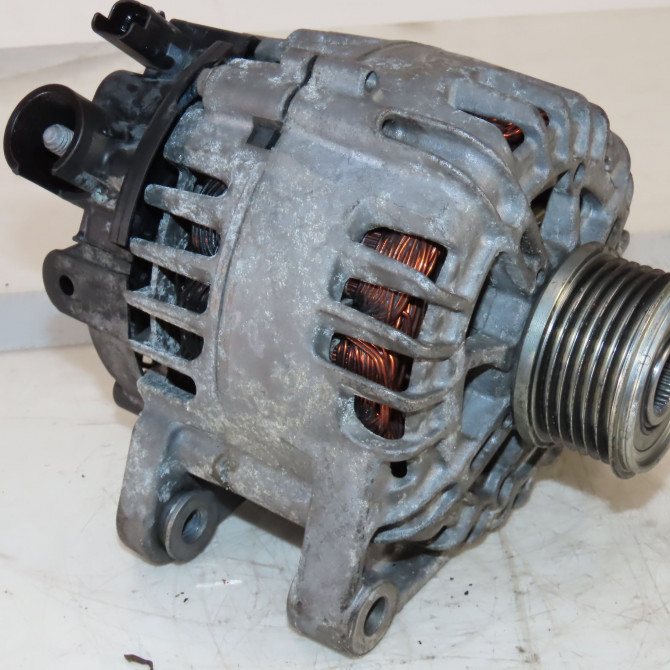 Alternateur occasion  Peugeot 208 II (UB_, UP_, UW_, UJ_) 1.2 puretech 100 (2019) 5 portes   9826574080  6