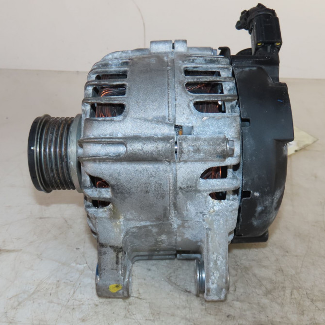 Alternateur occasion  Opel CORSA F 1.2 (68) (2019)   9826574080  5