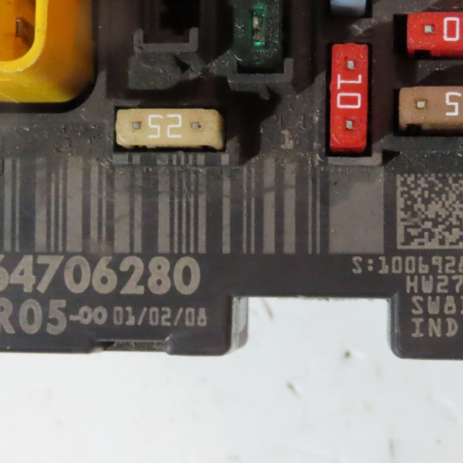 Boite a fusibles occasion  Peugeot 308 I (4A_, 4C_) 1.6 hdi (2007-2014) 5 portes   9664706280  2