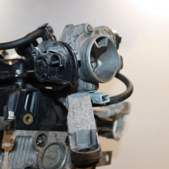 Moteur essence occasion  Renault CLIO II (BB_, CB_) 1.2 (bb0a, bb0f, bb10, bb1k, bb28, bb2d, bb2h, cb0a,... (1998-2010) 5 portes   D7FG726  6