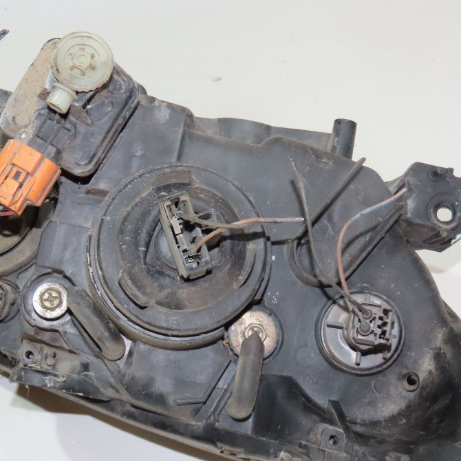 Phare gauche occasion  Mazda 3 (BK) 1.6 (bk14) (2003-2009)   BP4K510L0F  5