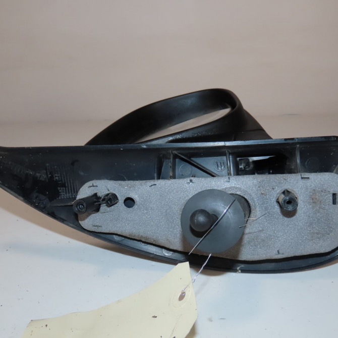 Retroviseur exterieur manuel droit occasion  Renault KANGOO / GRAND KANGOO II (KW0/1_) 1.5 dci 75 (kw07, kw10, kw04) (2012)   963012266R  2