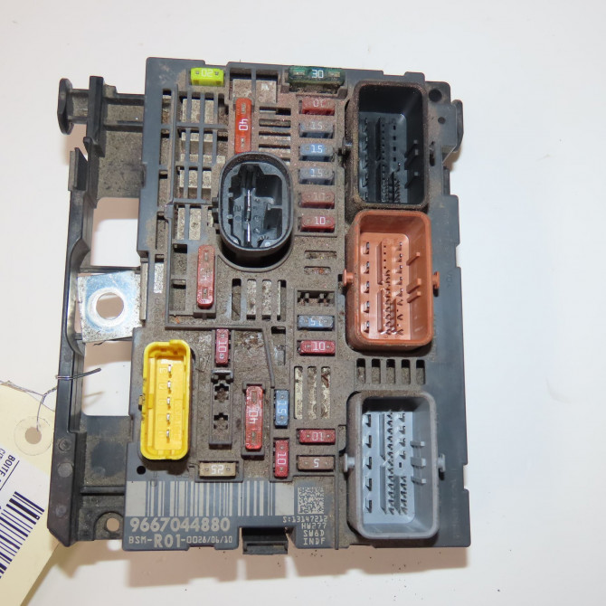 Boite a fusibles occasion  Citroën C4 PICASSO I Monospace (UD_) 1.6 hdi (2007-2013) 5 portes   9667044880  1