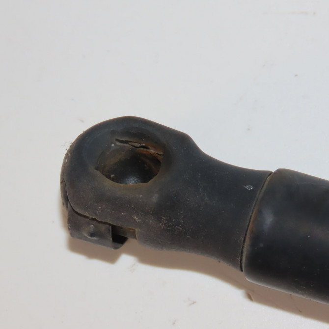 Verin droit hayon occasion  Seat EXEO ST (3R5) 2.0 tdi (2009-2013)   3R9827550  3