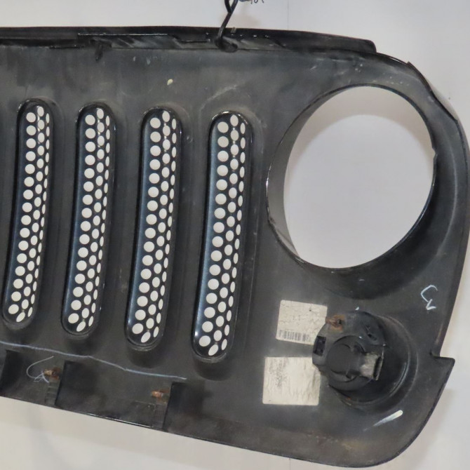 Calandre occasion  Jeep WRANGLER III (JK) 2.8 crd (2010)   00K68046306AC  6