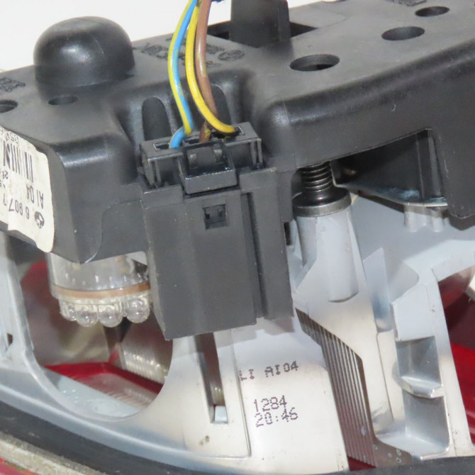 Feu arrière interieur gauche occasion  Bmw 3 Coupé (E46) 330 cd (2003-2006)   63216920705  4