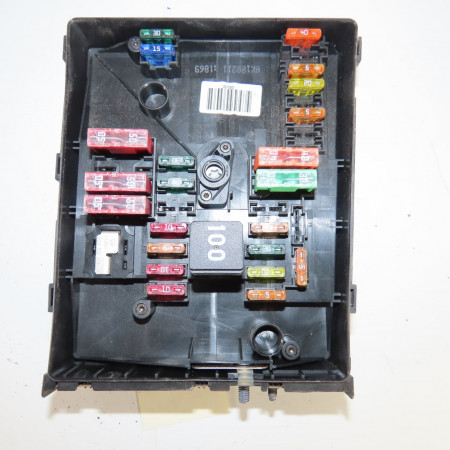 Boite a fusibles occasion  Audi A3 (8P1) 1.6 tdi (2009-2012)   1K0937125D 