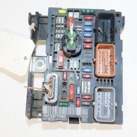 Boite a fusibles occasion  Citroën C4 PICASSO I Monospace (UD_) 1.6 hdi 110 (2010-2013) 5 portes   9675877080 