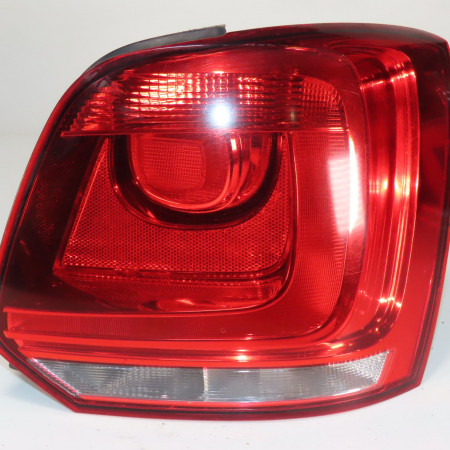 Feu arrière droit occasion  Volkswagen vw POLO V (6R1, 6C1) 1.6 tdi (2009) 5 portes   6R0945096AH 
