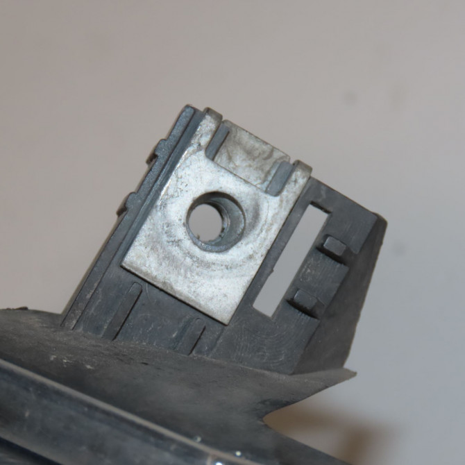 Phare droit occasion  Renault CLIO II (BB_, CB_) 1.4 16v (b/cb0p, bb13) (2000-2008) 5 portes   7701045175  4