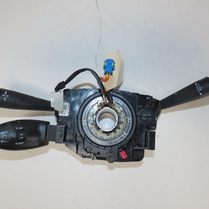 Bloc commodos occasion  Peugeot 208 I (CA_, CC_) 1.2 vti 82 (2012)   98154509ZD  1