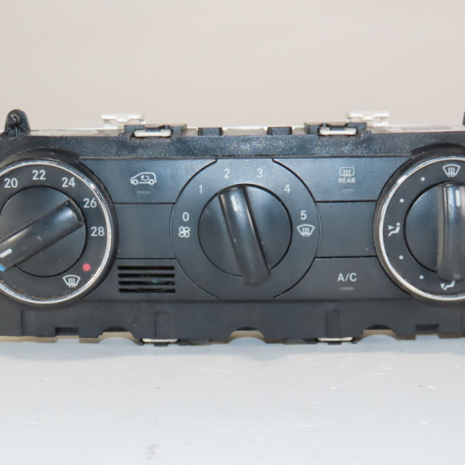 Commande de chauffage occasion  Mercedes-benz CLASSE B Sports Tourer (W245) B 180 cdi (245.207) (2005-2011) 5 portes   A1698301985  1