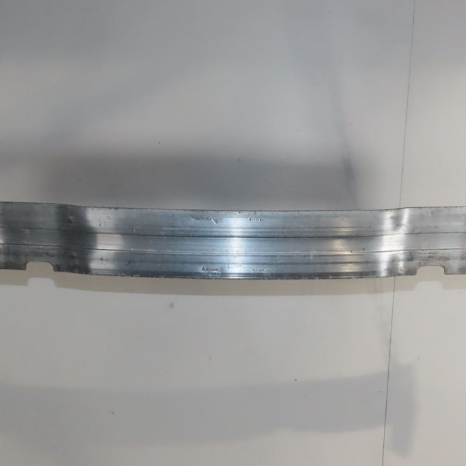 Renfort pare-choc avant occasion  Audi A3 Sportback (8PA) 1.6 tdi (2009-2013)   8P0807113F  1