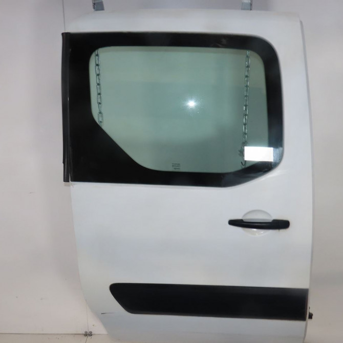 Porte coulissante d occasion  Citroën BERLINGO Camionnette/Monospace (B9) 1.6 hdi 90 (2010-2017)   9831169680  1