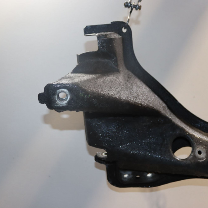 Berceau moteur avant occasion  Renault TWINGO I (C06_) 1.2 16v (c06c, c06d, c06k) (2001-2007) 3 portes   8200745437  3