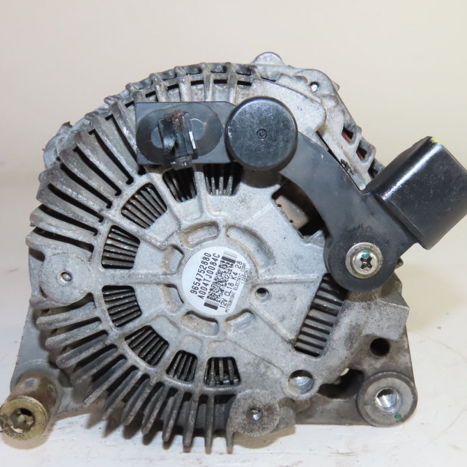 Alternateur occasion  Peugeot 407 (6D_) 2.0 hdi 135 (6drhrh, 6drhre, 6drhrg, 6drhrj) (2004-2010) 4 portes   5705AX  2