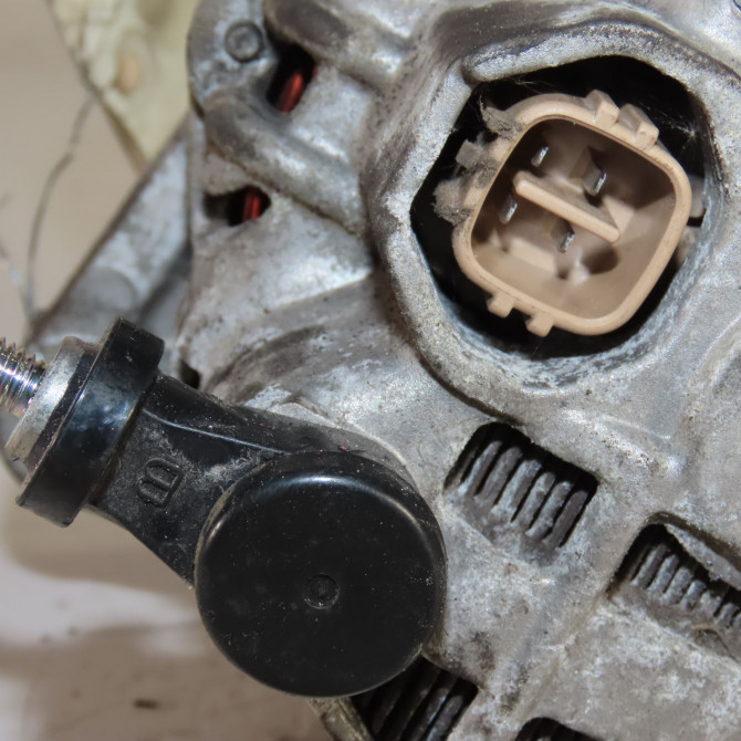 Alternateur occasion  Opel AGILA (B) (H08) 1.2 (f68) (2010-2014) 5 portes   3140085L10  4