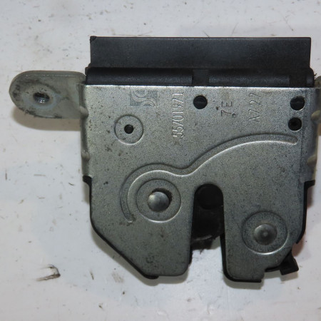 Serrure hayon occasion  Alfa romeo MITO (955_) 1.3 multijet (955axh1b, 955axt1a) (2008-2010) 3 portes   50513866 