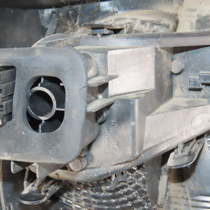 Feu arrière droit occasion  Volkswagen vw GOLF VI (5K1) 2.0 tdi (2008-2013) 5 portes   5K0945096E  3