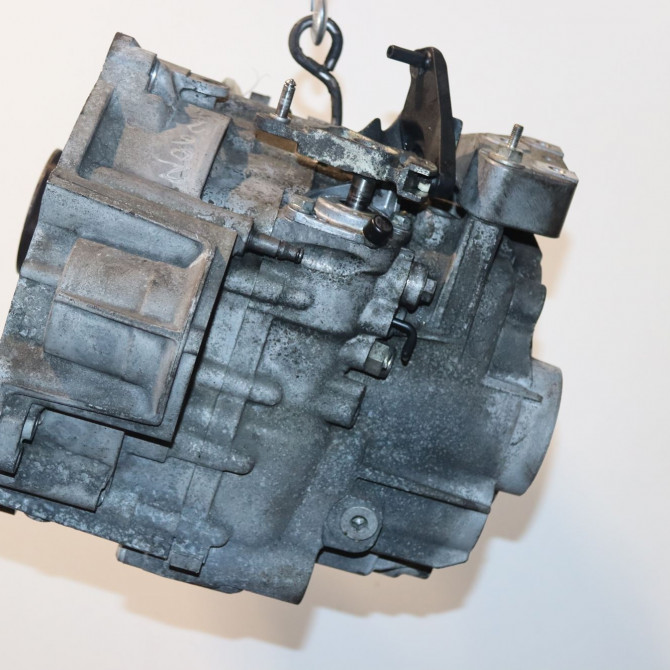 Boîte à vitesse mecanique occasion  Volkswagen vw SCIROCCO III (137, 138) 2.0 tdi (2010-2017)   LHD  6