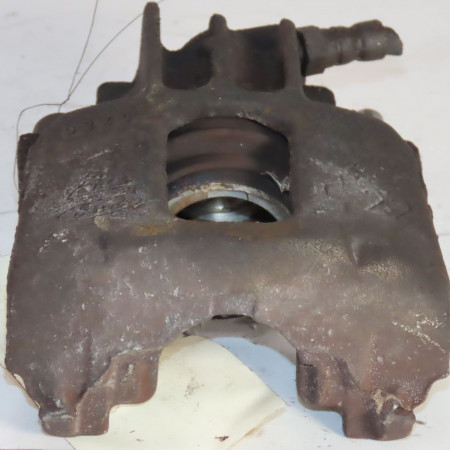 Etrier de frein avant gauche occasion  Ford FOCUS I (DAW, DBW) 1.8 turbo di / tddi (1998-2004)   1478514 