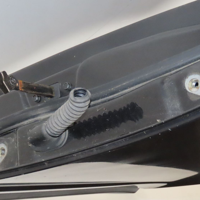 Porte arrière gauche occasion  Opel ANTARA A (L07) 2.2 cdti (2010-2015)   95416996  5