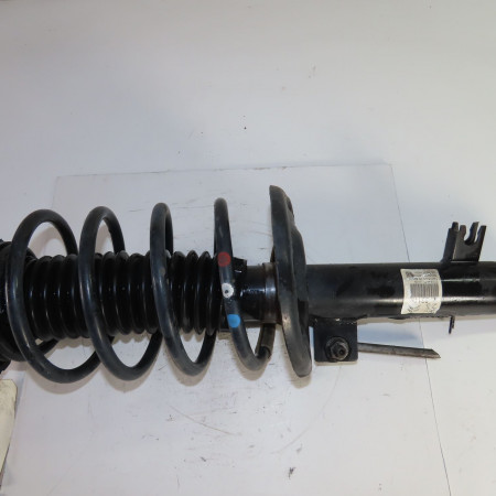 Amortisseur avant gauche occasion  Peugeot 208 I (CA_, CC_) 1.2 vti 82 (2012)   9804831180 