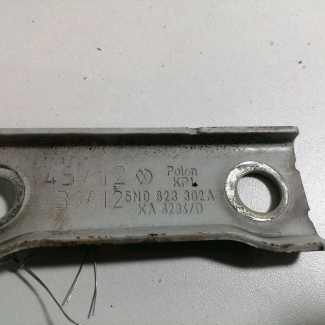 Compas d capot occasion  Volkswagen vw TIGUAN (5N_) 2.0 tdi 4motion (2007-2018)   5N0823302A  2