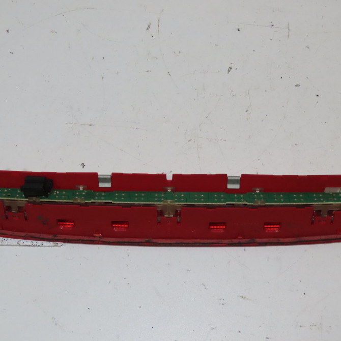 Feux stop supplementaire occasion  Volkswagen vw GOLF V (1K1) 1.9 tdi (2003-2008) 5 portes   5N0945097  2