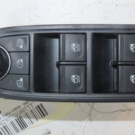 Commande lève-glace porte avant gauche occasion  Renault CLIO V (B7_) Tce 90 (b7mt) (2020)   254102693R 