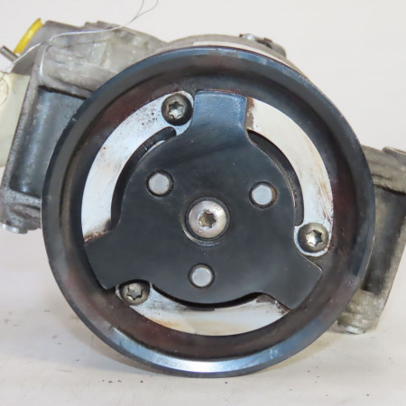 Compresseur air conditionne occasion  Volkswagen vw POLO V (6R1, 6C1) 1.6 tdi (2009)   5N0820803A 