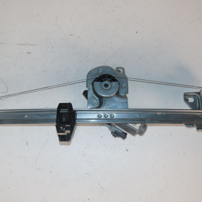 Mecanisme + moteur lève-glace avant droit occasion  Citroën C3 I (FC_, FN_) 1.4 hdi (2003-2011) 5 portes   9222AN  1