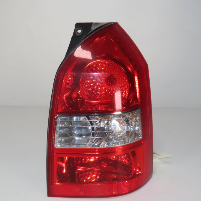 Feu arrière droit occasion  Hyundai TUCSON (JM) 2.0 crdi traction intégrale (2004-2010)   924022E010  1