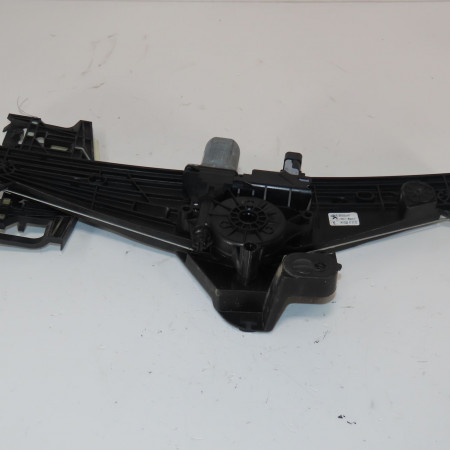 Mecanisme+moteur leve-glace ard occasion  Peugeot 2008 II (UD_, US_, UY_, UK_) 1.5 bluehdi 110 (udyhsk) (2021)   9830002480 