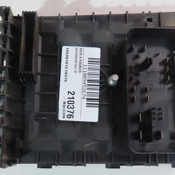 Boite a fusibles occasion  Volkswagen vw GOLF VII (5G1, BQ1, BE1, BE2) 1.6 tdi (2012-2017)   1K0937125D  3