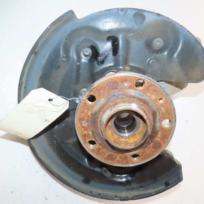 Fusee arg occasion  Audi Q3 (8UB, 8UG) 2.0 tdi quattro (2011-2018)   3C0505433G  1