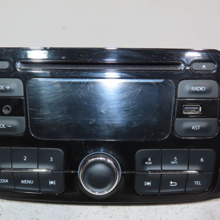 Autoradio occasion  Renault CAPTUR I (J5_, H5_) 0.9 tce 90 (2013) 5 portes   281153292R 