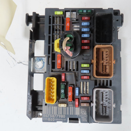 Boite a fusibles occasion  Citroën C5 III (RD_) 2.0 hdi 165 (2009)   9675877980 