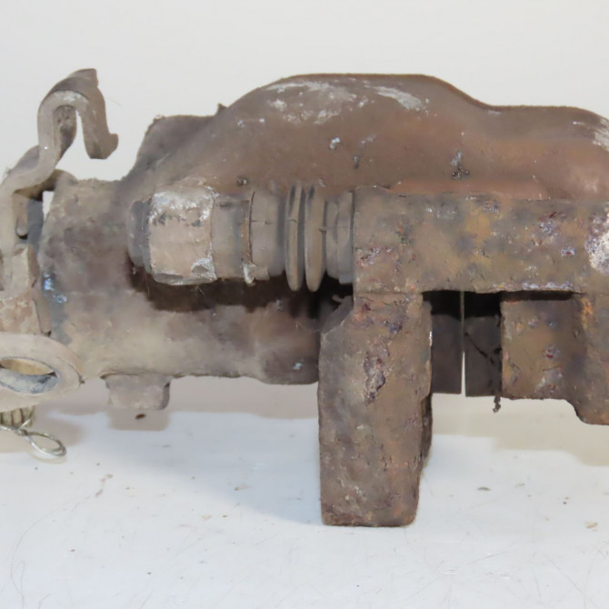 Etrier de frein arrière gauche occasion  Opel MERIVA A Monospace (X03) 1.6 (e75) (2003-2010) 5 portes   93179158  4