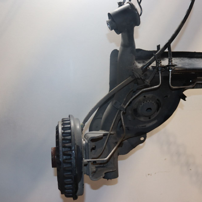 Train arrière occasion  Dacia SANDERO III 1.0 sce 65 (2021)   555016610R  5