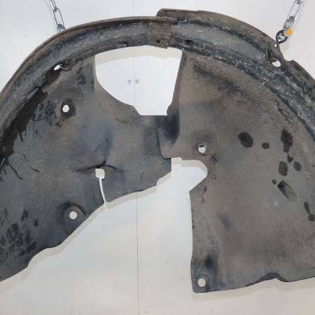 Pare-boue avant droit occasion  RENAULT CLIO III Phase 1 09-2005->03-2009 1.2i 16v 75ch   8200289946 