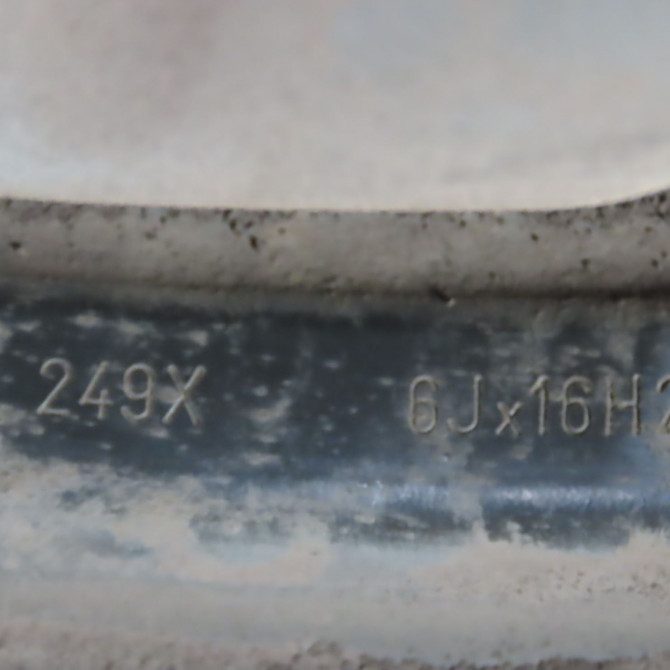 Jante tole occasion  Peugeot 208 I (CA_, CC_) 1.2 vti 82 (2012)   9807607980  2