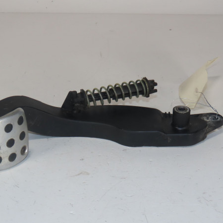 Pedale embrayage occasion  Peugeot 206+ (2L_, 2M_) 1.4 hdi eco 70 (2009-2013) 5 portes   2127R8 