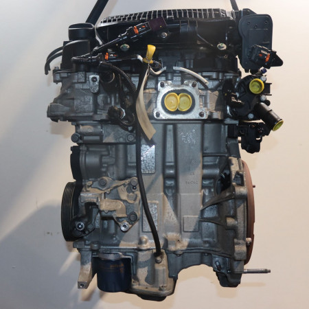 Moteur essence occasion  Peugeot 208 I (CA_, CC_) 1.2 vti 82 (2012)   HM01 