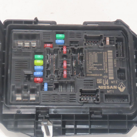 Boite a fusibles occasion  Renault CLIO V (B7_) 1.5 blue dci 85 (b7ag) (2019) 5 portes   284B69541R 