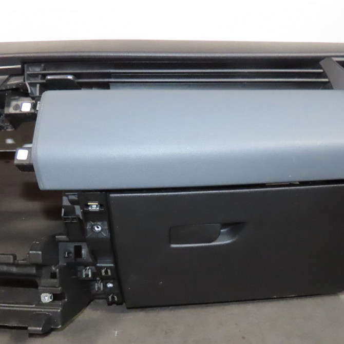 Planche de bord occasion  Renault CLIO V (B7_) 1.5 blue dci 85 (b7ag) (2019) 5 portes   681001535R  4