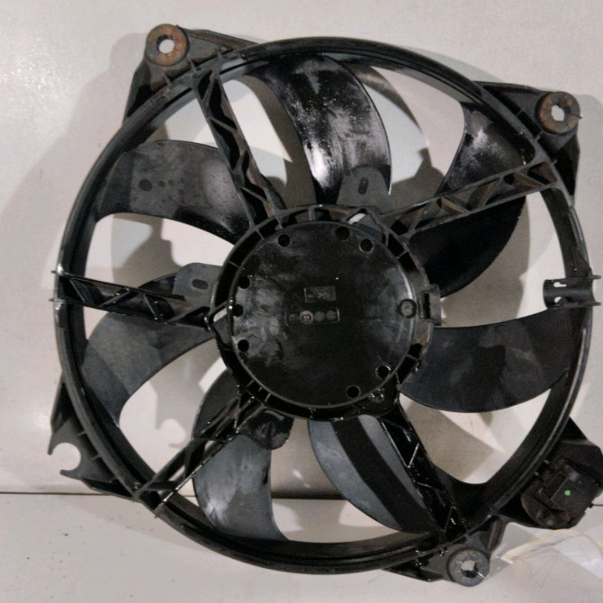 Moteur ventilateur radiateur occasion  Renault MEGANE III 3/5 portes (BZ0/1_, B3_) 1.5 dci (bz0c) (2008-2015) 5 portes   214810898R  3