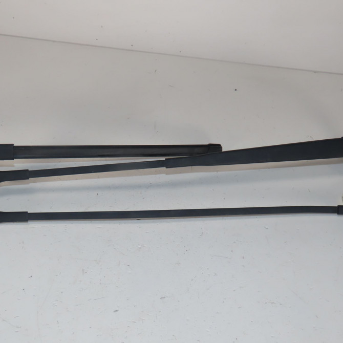 Bras essuie-glace avant gauche occasion  Citroën C1 II (PA_, PS_) 1.0 vti 68 (2014)   1612431980  1