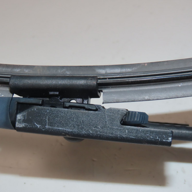 Bras essuie-glace avant gauche occasion  Citroën C1 II (PA_, PS_) 1.0 vti 68 (2014)   1612431980  2